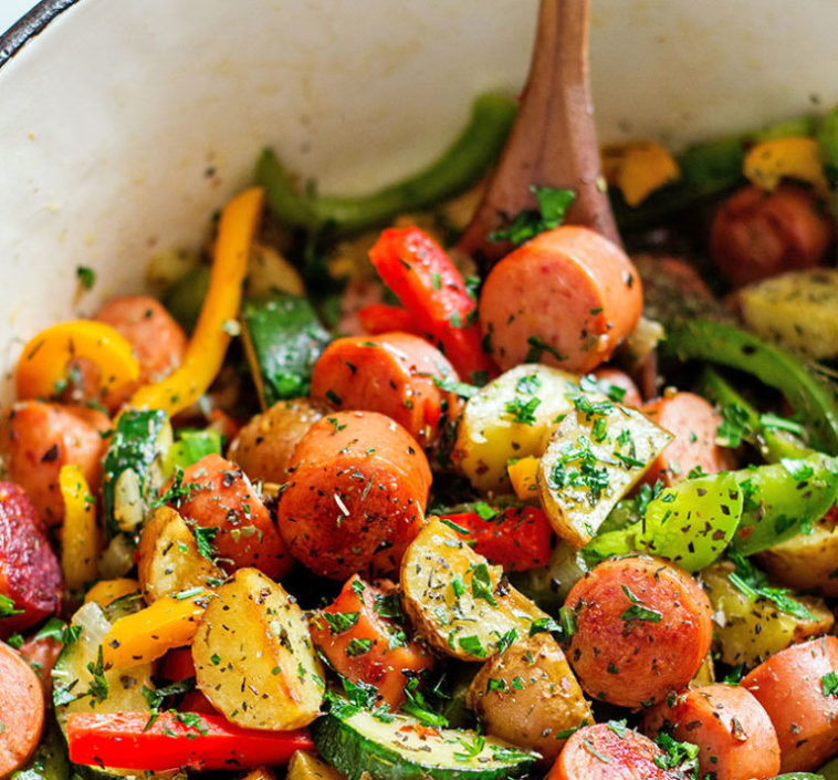 20-Minute Healthy Sausage and Veggies One-Pot - Enjoy The Recipes